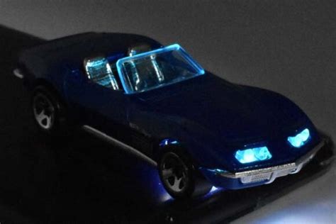 STINGRAY CONVERTIBLEのレビューデザイナーの愛車C コルベットがミニカーに HKG Hot Wheels 情報まとめ ホットウィール にわかマニア