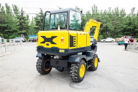 Hwl Wheel Excavator Construction Machinery Equipment For Sale