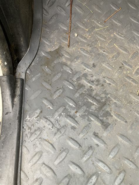 Water Leak Into Drivers Floorboard IH8MUD Forum