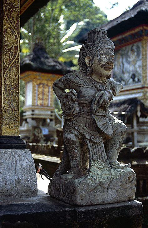 Top 10 Amazing Facts About Tirta Empul Discover Walks Blog