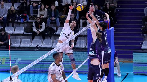 MSL Noda Le Capitaine Courage De LAlterna Stade Poitevin Volley Ball