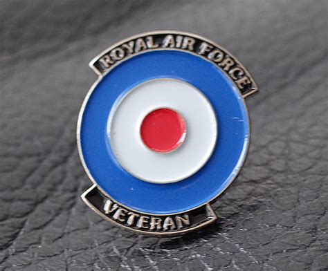 Royal Air Force Raf Veteran Roundel Pin Badge 2022 Remembrance Etsy