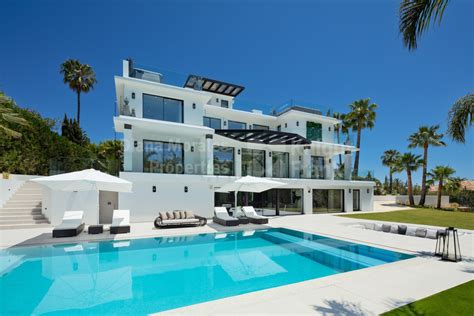 Modern Villas For Sale In Rocio De Nag Eles Marbella Golden Mile