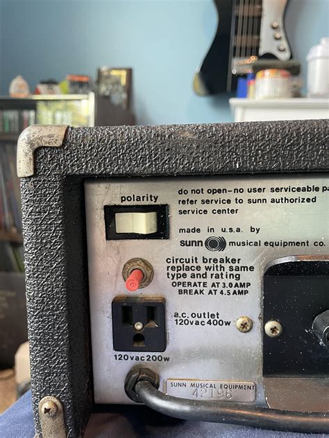 polarity switch  rguitaramps