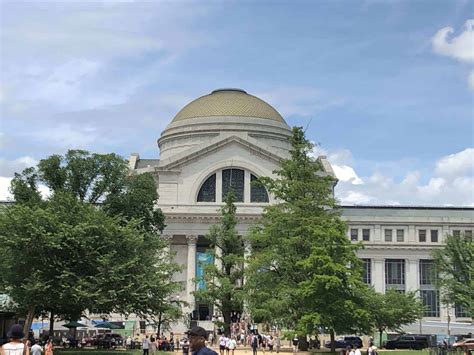 Visiting The Smithsonian Natural History Museum In Dc Tours By Foot