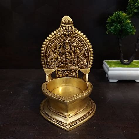Brass Gajalakshmi Diya Big 7 Vgocartcom Brass Antique Collections
