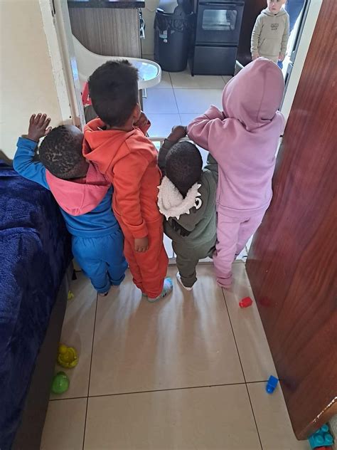 GROOT ASB LEES EN SHARE DIE ROOK... - Project House Of Hope