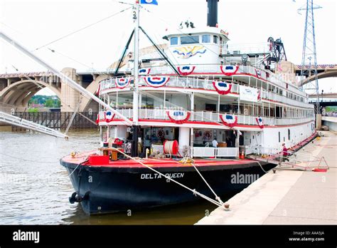 Delta Queen Paddlewheel Cruise Boat On The Mississippi River St Paul