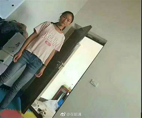 急寻！昭通一名13岁女孩离家出走 明天就要开学了 昭通 开学 女孩 新浪新闻