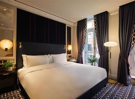 The Mayfair Townhouse An Iconic Luxury Hotel Pets Allowed Hotels