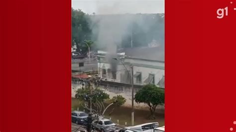 Vídeo Princípio de incêndio atinge presídio feminino de Campos no RJ