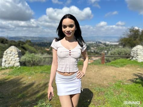 Hard Nips Poking Thru Sexy Clothes Lingerie Page Freeones Forum The Free Sex Community