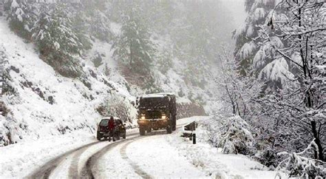 Fresh Snowfall In Higher Reaches Of Jammu And Kashmir Rains Lash