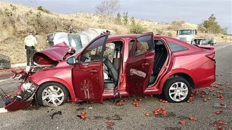 Fuerte Accidente En La Cuacnopalan Oaxaca Deja 8 Personas Lesionadas