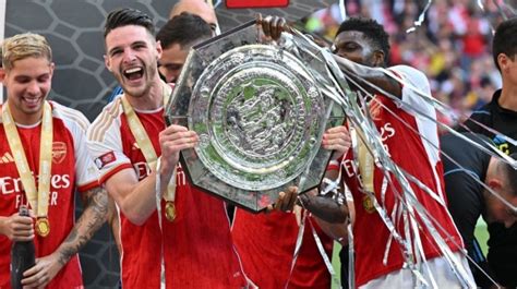 Tundukkan Manchester City Via Adu Penalti Arsenal Juara Community