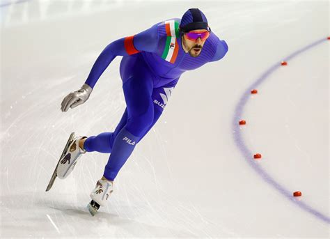 Pattinaggio Di Velocit Cdm Davide Ghiotto Porta In Alto Il Tricolore