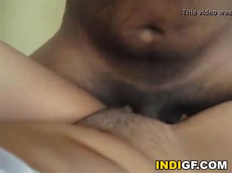 Pakathu Veettu Manaiviyai Pundaiyil Ookum Tamil Couple Sex Video