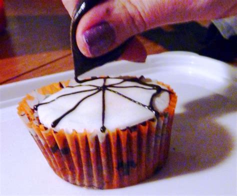 Chocolate Orange Cobweb Cupcakes – bakearama