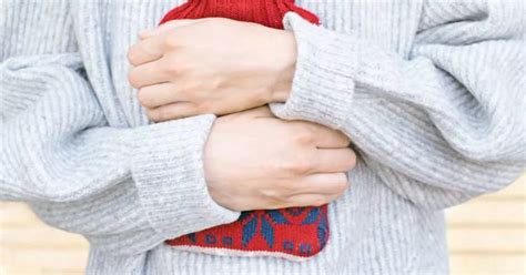 Doctor Warns Hot Water Bottles Can Cause Skin Condition Erythema Ab Igne Irish Mirror Online