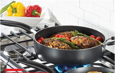 Top 10 Best Nonstick Saute Pans In 2021 Reviews Buyers Guide