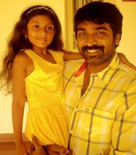 Vijay Sethupathi Height, Weight, Age, Wife, Biography & More » StarsUnfolded