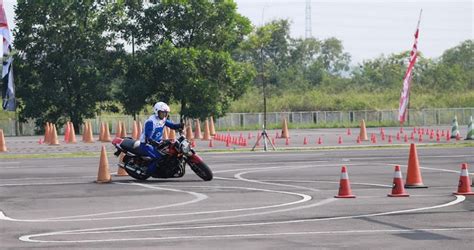 Uji Kompetensi Instruktur Safety Riding Honda Satutenda