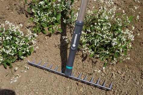Грабли Gardena NatureLine 36 см 17106-20.000.00 — купить в интернет ...