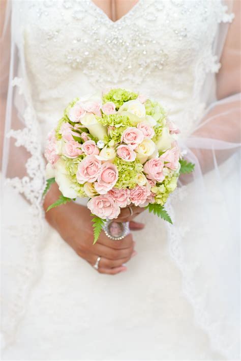 Soft Pink and Green Bouquet