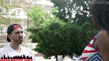 Cheerleader Motivates The Star Quarterback With Her Big Juicy Ass XVIDEOS