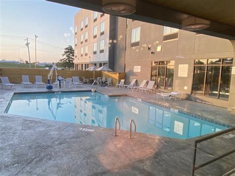 Radisson Hotel West Memphis Updated June 2025 34 Photos And 14