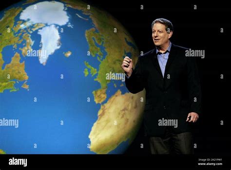 AL GORE, AN INCONVENIENT TRUTH, 2006 Stock Photo - Alamy