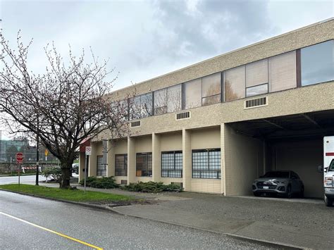 Flex Unit In Vancouver S Mount Pleasant Area Changes Hands Western