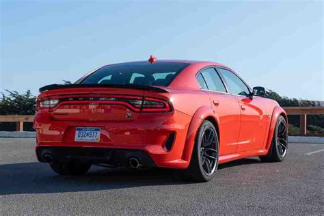 2020 Dodge Charger Vs 2020 Ford Mustang Which Is Better Autotrader