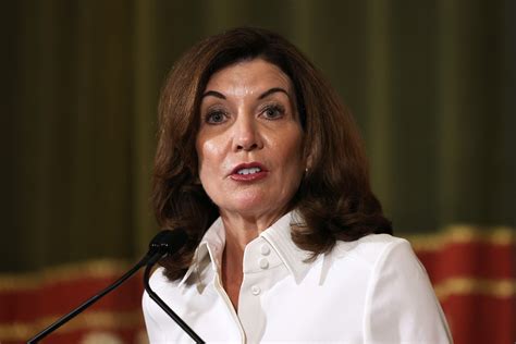 Live Updates Kathy Hochul Gives First Public Address After Swearing In