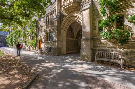 Experience Princeton University Main Campus In Virtual Reality