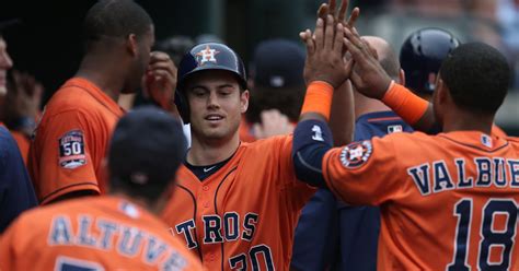 Astros 10 Tigers 8