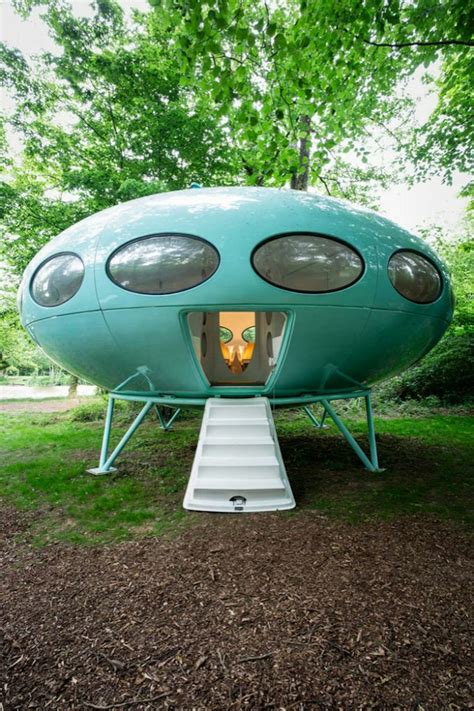 Photo 3 Of 8 In A Rare Flying Saucershaped Futuro Home Touches Down