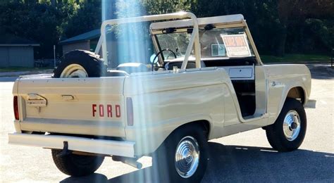 Ford Bronco U Roadster Early Uncut And Unrestored Budd Body