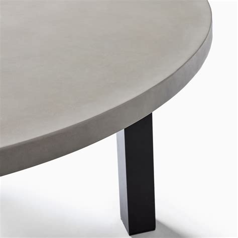 Portside Aluminum Outdoor Concrete Round Dining Table West Elm