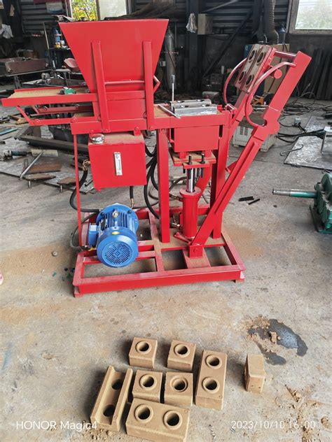 Hby Mud Clay Interlocking Brick Making Machine Supplier With Cheap