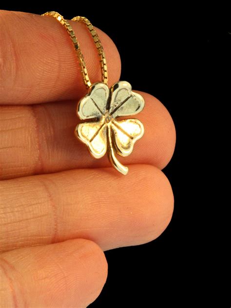 Four Leaf Clover Charm - 14k Gold - Marty Magic Store