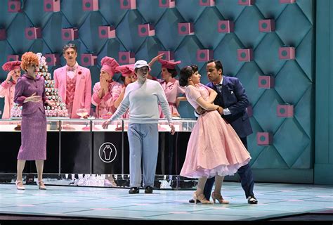 Lively Escapism Il Matrimonio Segreto At The Teatro Regio Parma