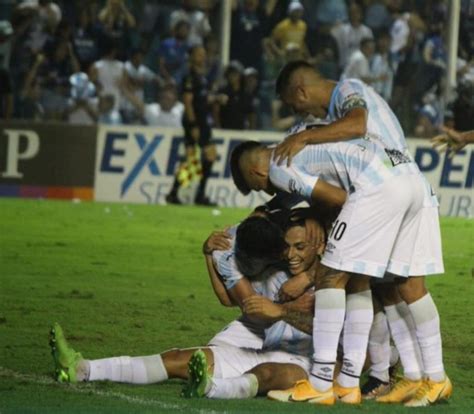 Atlético Tucumán dejó último a Banfield El Gráfico