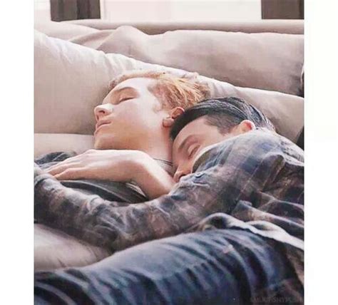 Image De Shameless Gallavich And Gay Shameless Tv Show Shameless Mickey And Ian Shameless