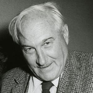 Louis Leakey - Trivia, Family, Bio | Famous Birthdays