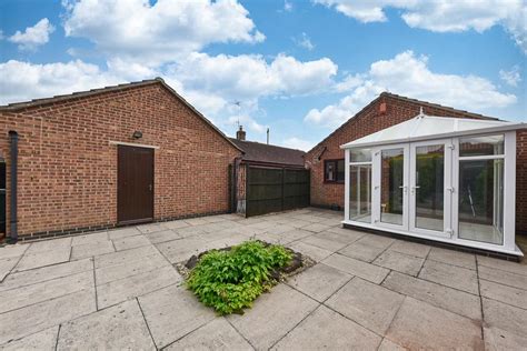 Massey Close Burton Joyce Nottingham 3 Bed Bungalow £325 000