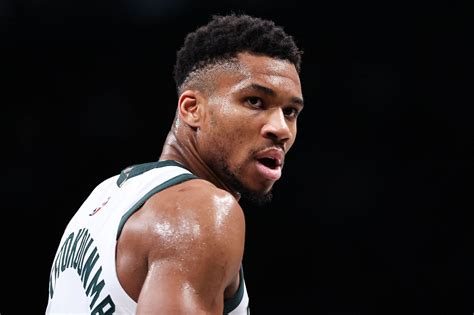 Giannis Antetokounmpo Giannis Antetokounmpo Stats Tonight How Did 2x Mvp Perform In His Return