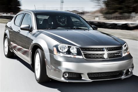 2013 Dodge Avenger Review And Ratings Edmunds