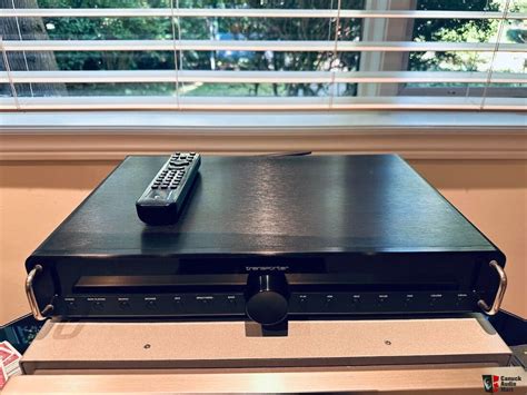 Logitech Squeezebox Transporter Wknob For Sale Canuck Audio Mart