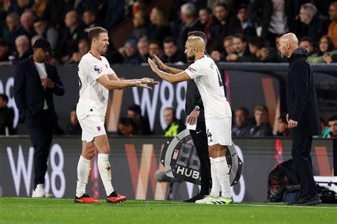 Amrabat A Fait Ses D Buts Avec Man United